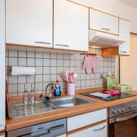 Immo-Vision - Tropical Design Apartment, Zentral, Parkplatz, Kueche, Wlan Wolfsburg Zewnętrze zdjęcie