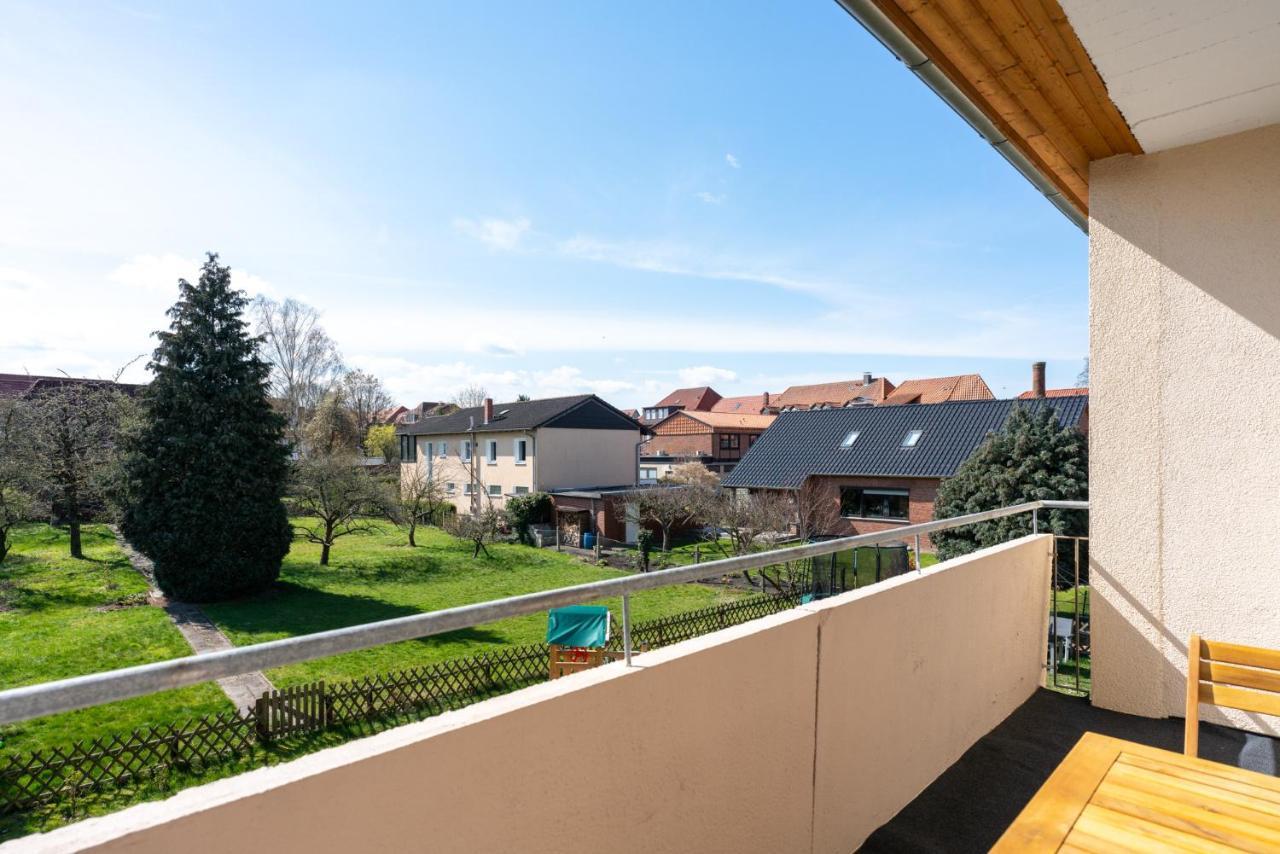 Apartment Free Living - Tropical Studios, Zentral, Parking, Küche, Wlan Wolfsburg
